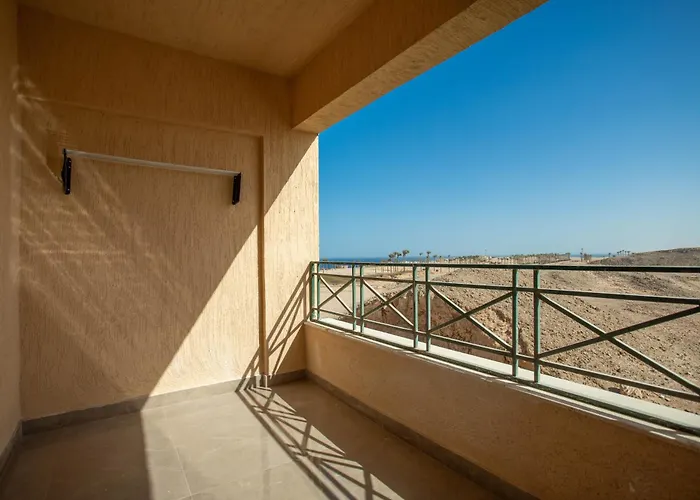 Peaks - Bay View-g228 Sahl Hasheesh *